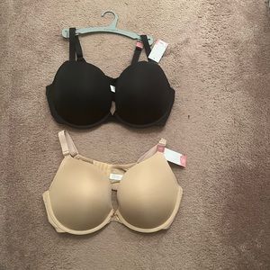 2 lightly lined boost plunge bras from Lane Bryant size 42DD